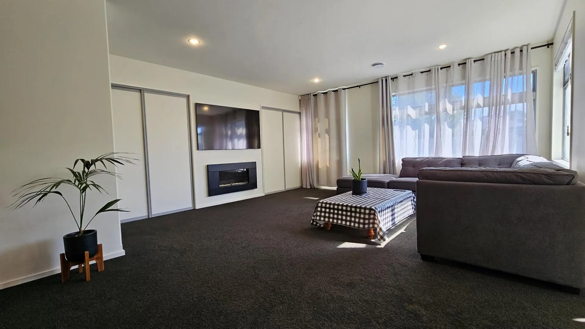 Motel Azena Suites & Apartment Christchurch