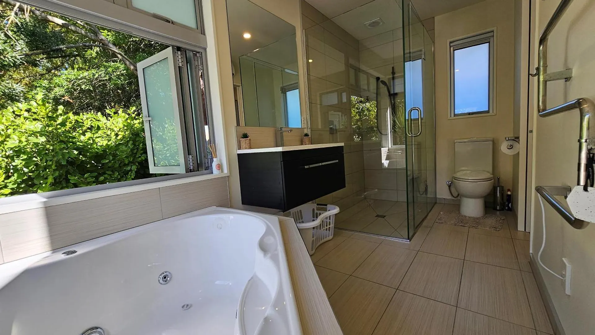 Azena Suites & Apartment Christchurch