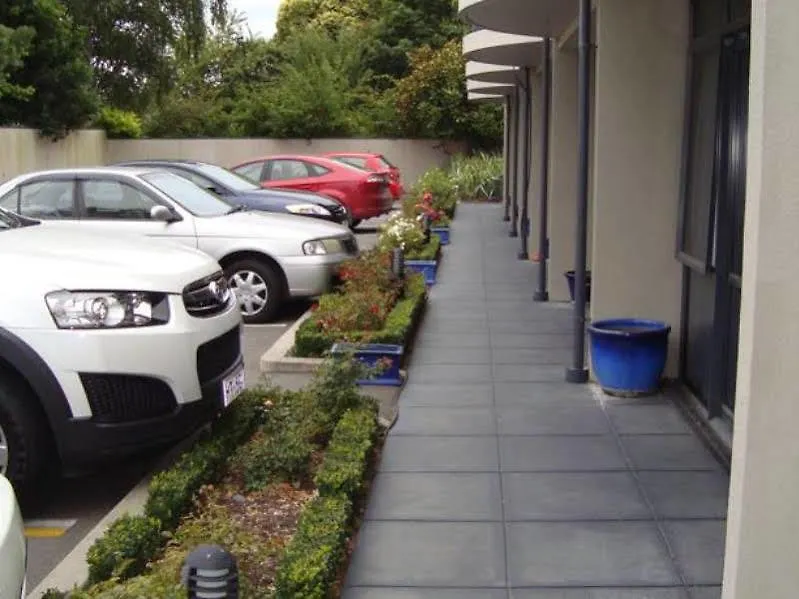 Motel Azena Suites & Apartment Christchurch