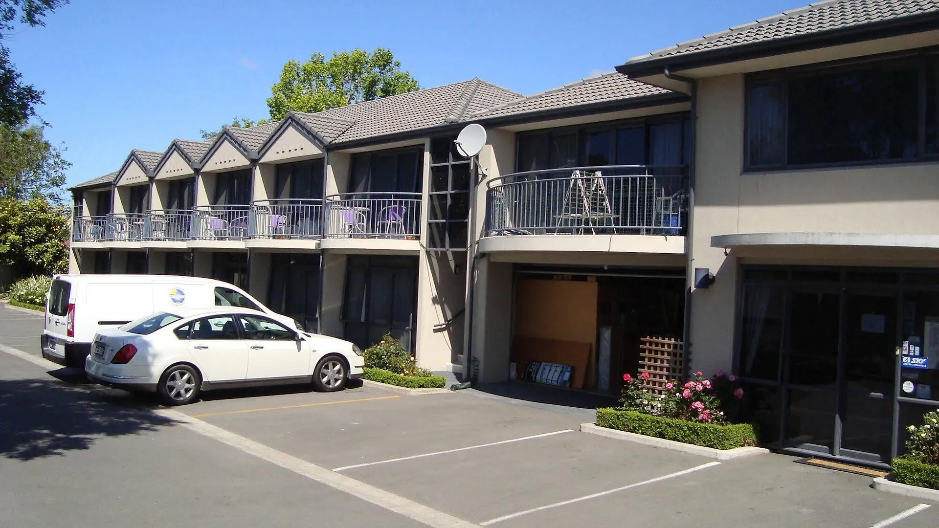Azena Suites & Apartment Christchurch New Zealand