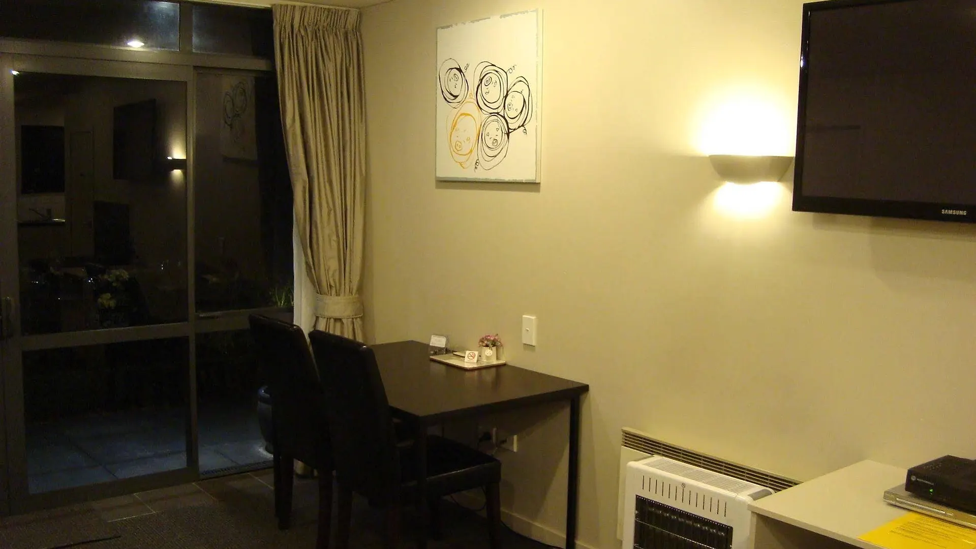 Motel Azena Suites & Apartment Christchurch